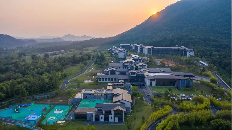 港中旅和乐小镇150万,港中旅和乐小镇88方样板房