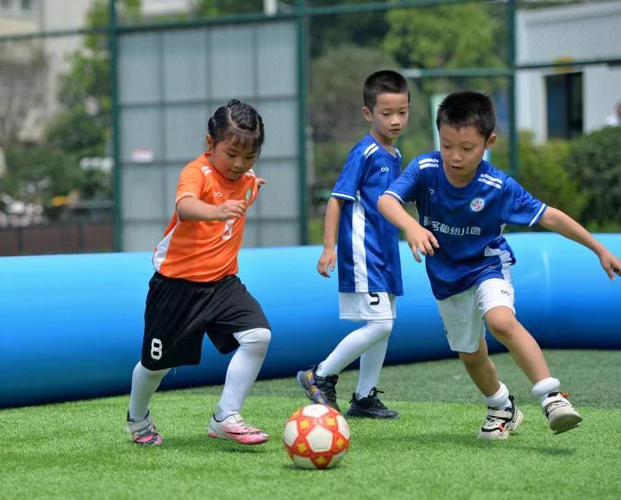 第三届龙华区幼儿园足球嘉年华,幼儿园足球联赛欢乐开赛