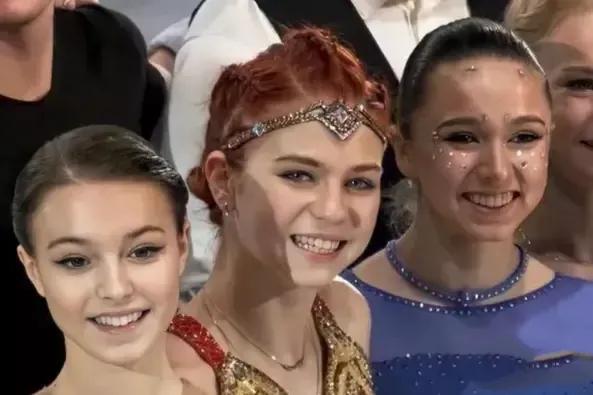 俄罗斯千金莎莎训练摔倒,俄罗斯套娃三人组莎莎