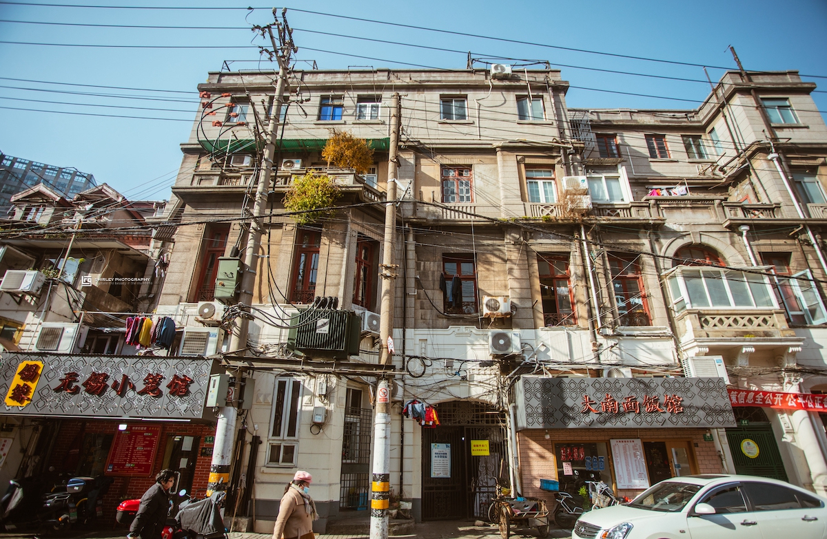 曾是上海一流的日式旅馆，已有125年历史，如今挤满“72家房客”