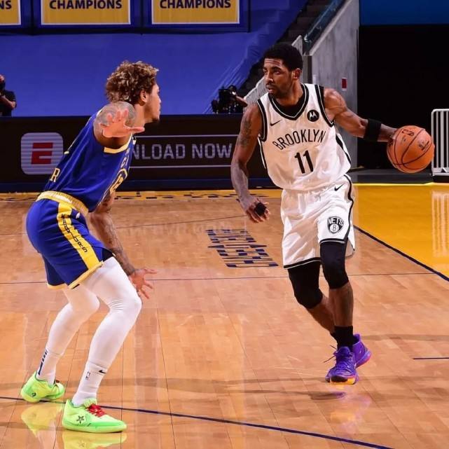 凯里欧文穿过哪些球衣,欧文踩凯尔特人logo穿的什么球鞋