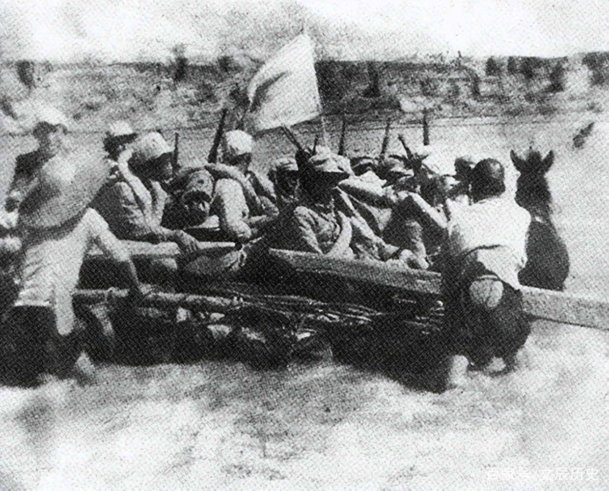 宋时轮刚抢到主攻，就以此来“要挟”粟裕，毛*东泽**怒批：应予撤职