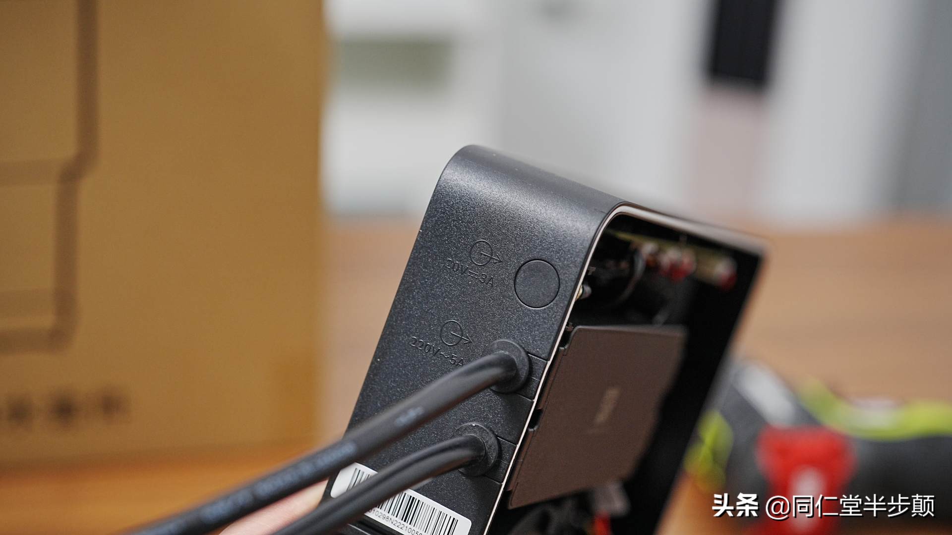 自动洗拖吸一体的扫地机测评,自清洁吸拖一体扫地机器人