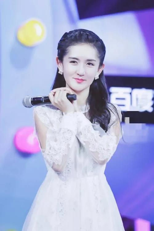 谢娜借包文婧3万欧元片段,包文婧谢娜澳洲旅行