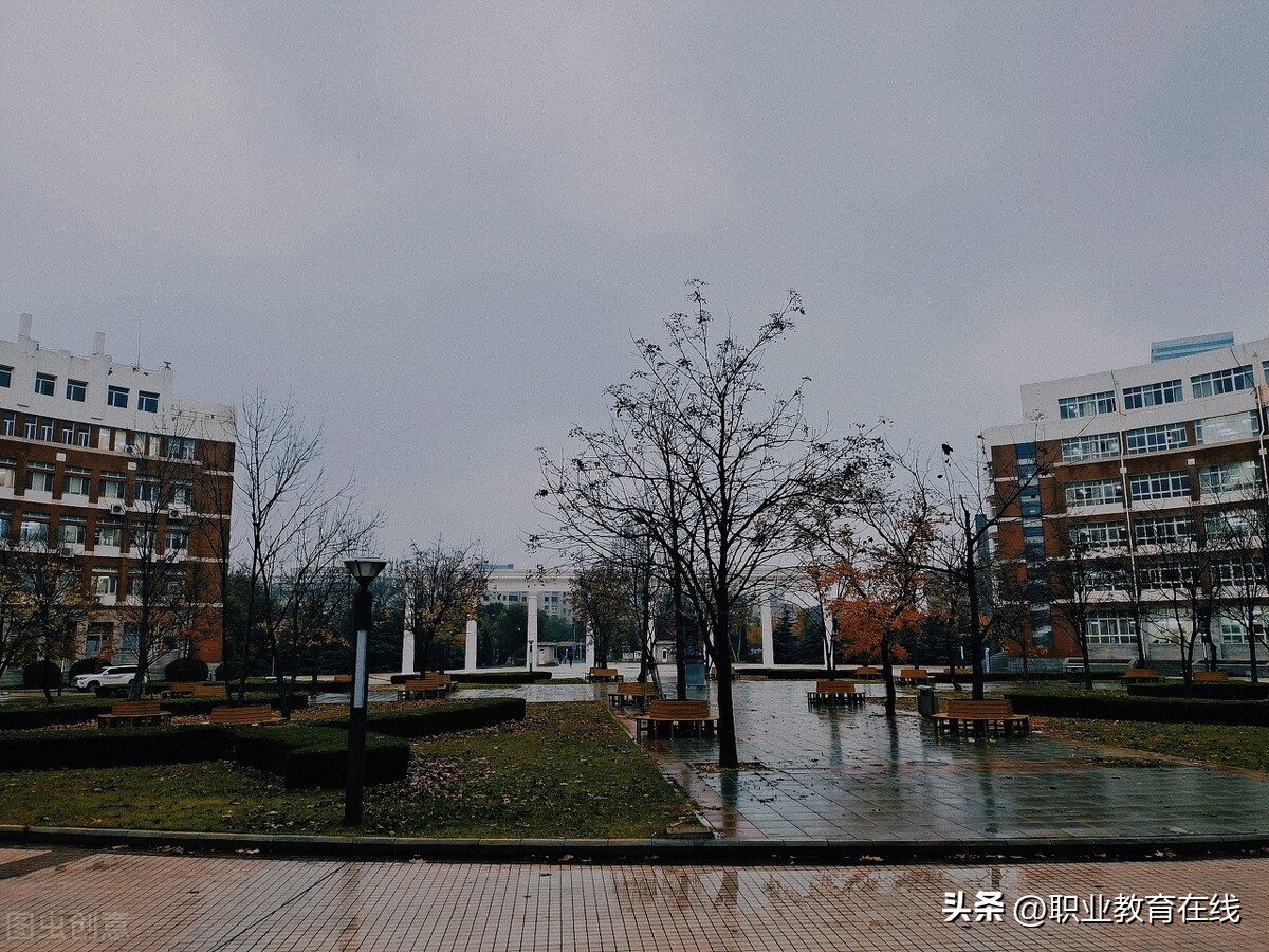 吸引一家13人考入的大连海事大学，值得选择吗？