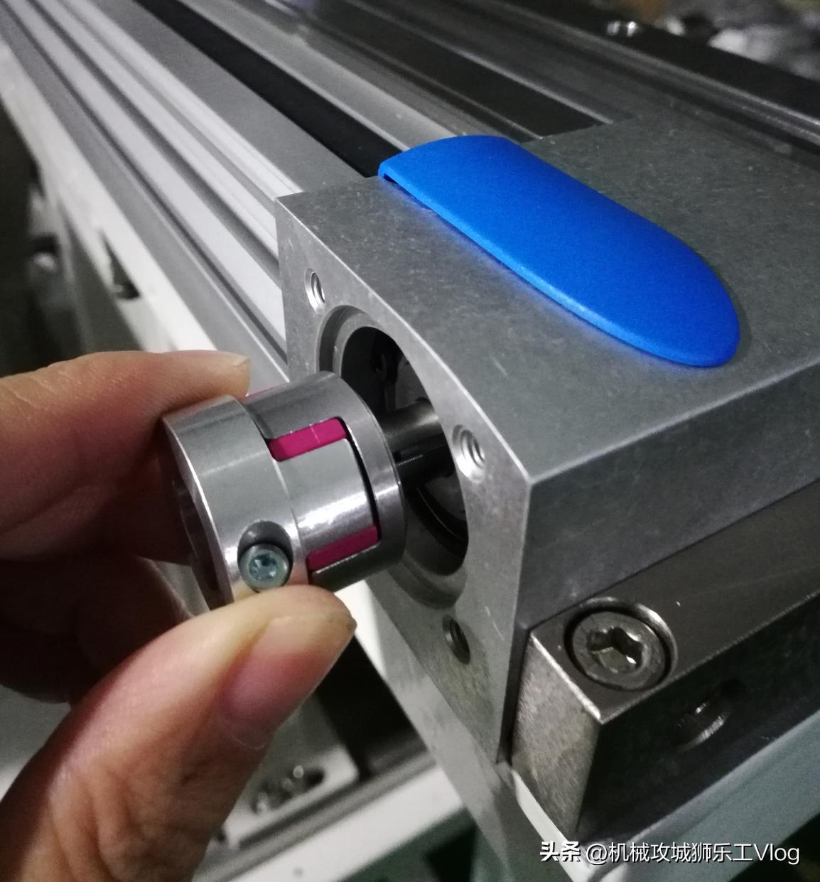 螺丝长度是指全长还是螺杆长度,膨胀螺丝的长度是总长还是丝长