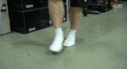 脚踝扭伤一年多了跑步还痛怎么办,一跑步就膝盖和脚踝疼是什么原因