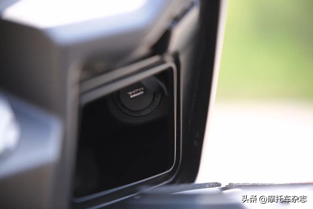 舒适轻松又有劲儿试驾三阳joymax,三阳joymaxz这车怎么样