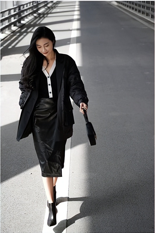 冬季日系通勤穿搭示范,冬季日常通勤穿搭简单轻松