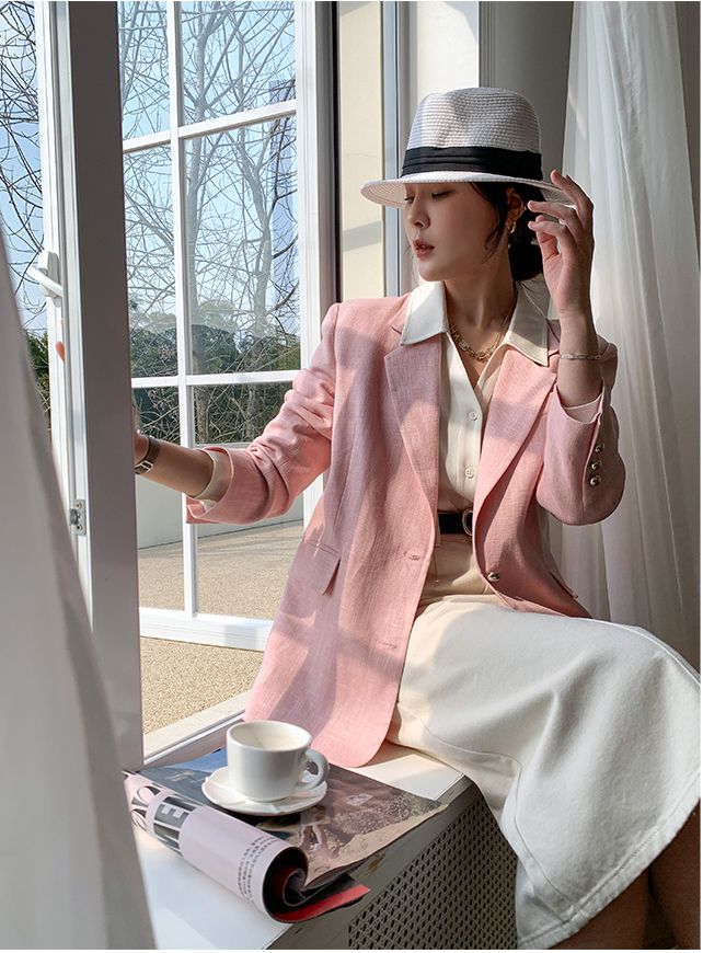 西装半身裙怎么穿显年轻活力,西装半身裙中长款搭配