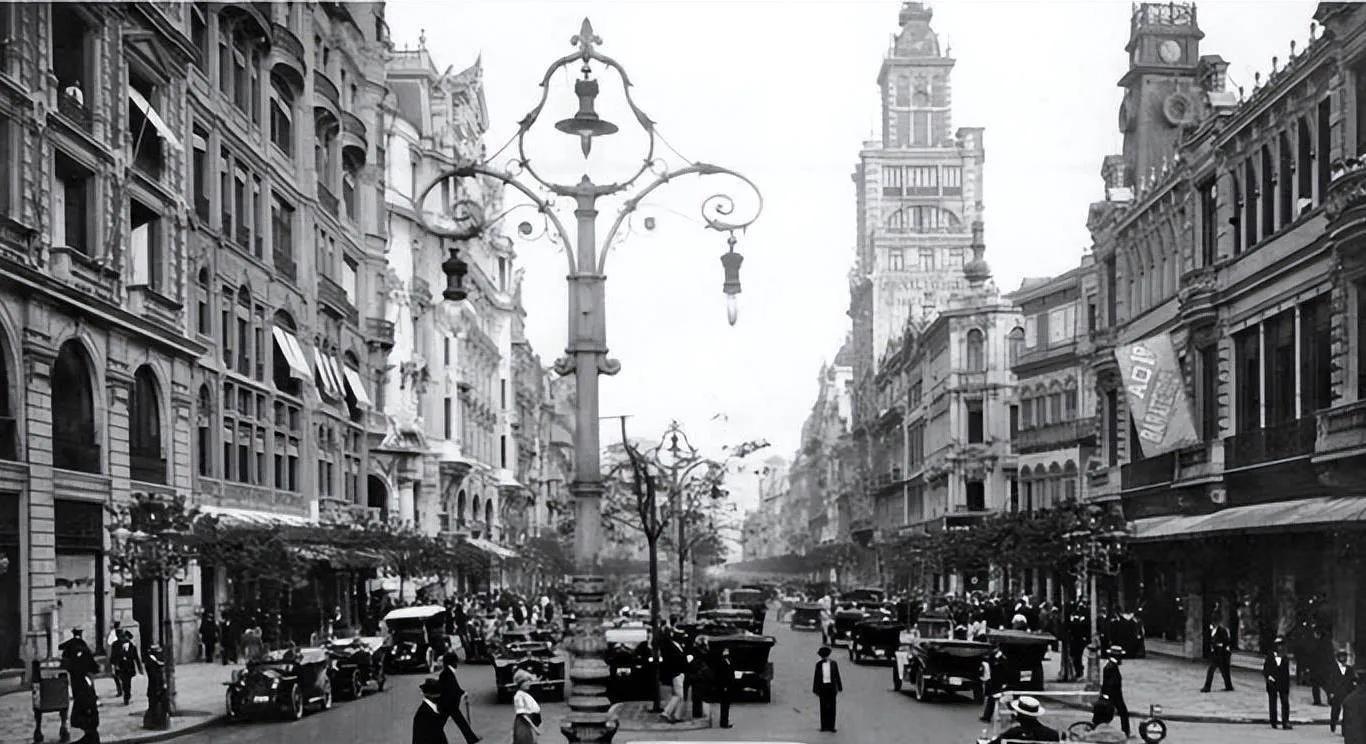 巴西日本足球队,为什么巴西球员总是会犯事