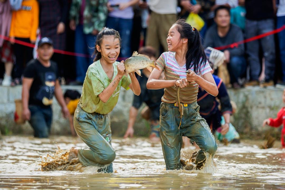 明仕田园有什么风景,明仕田园秘境度假村
