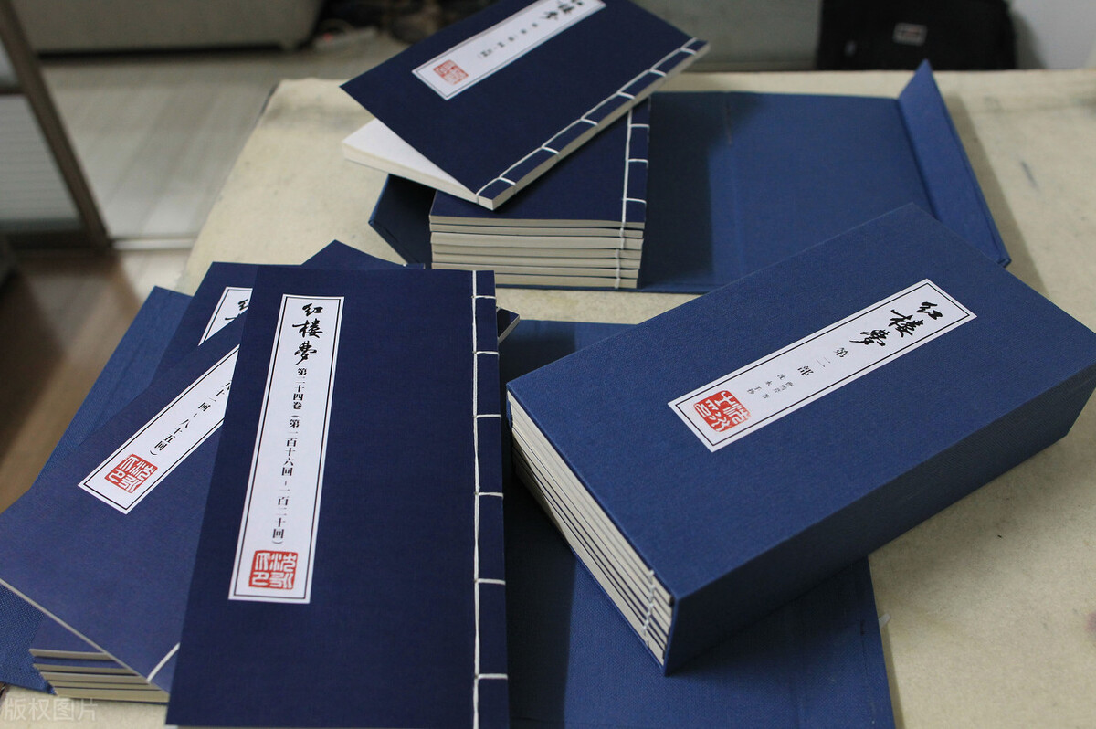 清朝人抽旱烟吗,清朝吸大烟与今人吸烟对比