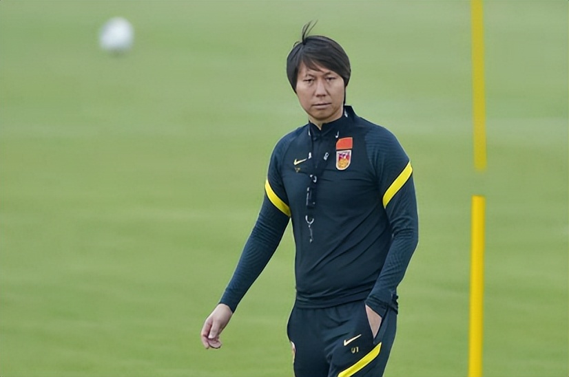 国足蛀虫李铁:罪行不止敛财上亿,戴罪立功曝光足坛背后*b大**oss