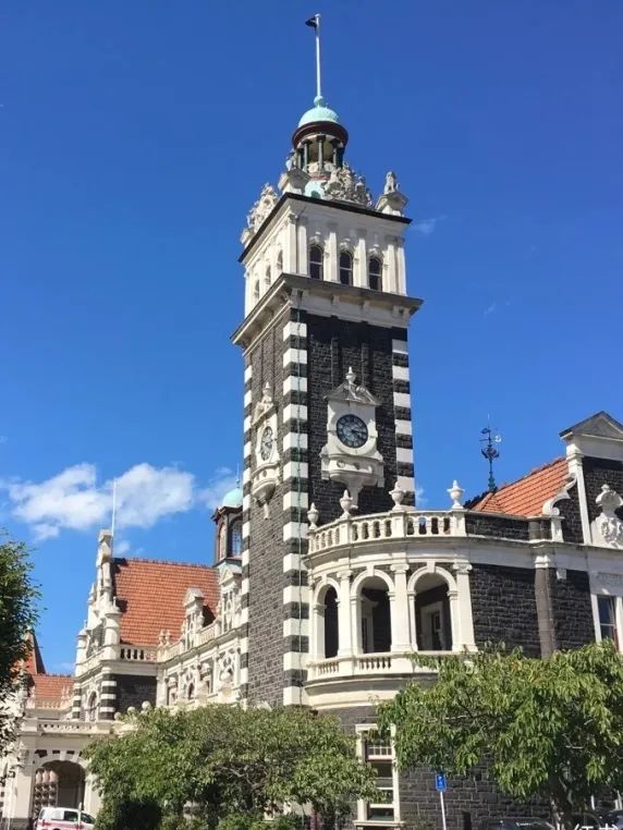 23岁Nyree在新西兰：异国兼职遇暖意，实现水果海鲜自由