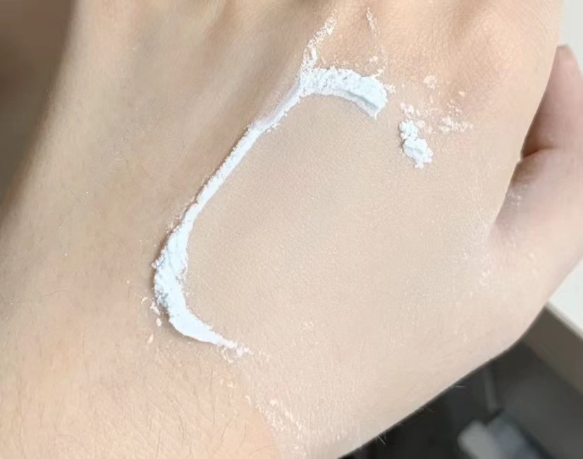 40岁的女人不要乱打扮,五十多岁女人不要浓妆艳抹