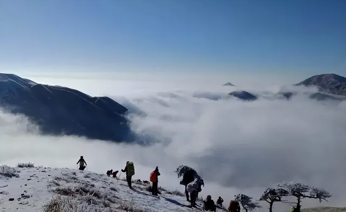 四川瓦屋山迷魂凼探险,四川瓦屋山迷魂凼是真的吗