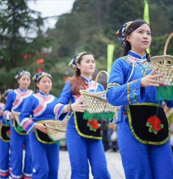 五十六个民族的风俗和服饰,费青儿五十六个民族服饰合集