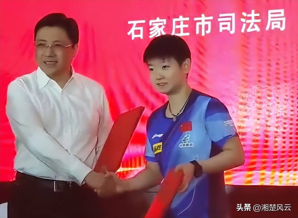 莎莎孙颖莎夺冠,孙颖莎与莎莎晋级决赛