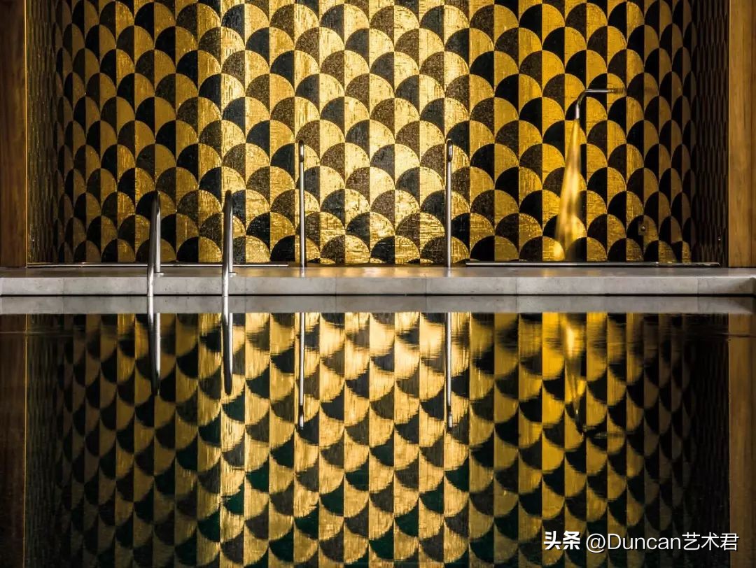 奢侈品跨界玩起酒店，还有你们设计师什么事！