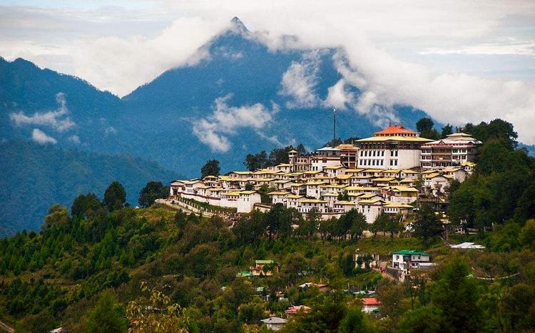 1962，打了大胜仗，记者们采访了许多战场英雄，为啥却见不了报？