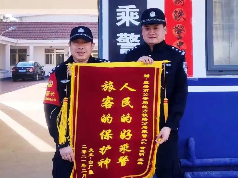 八一特辑从橄榄绿到检察蓝完整版,八一特辑军装绿本色