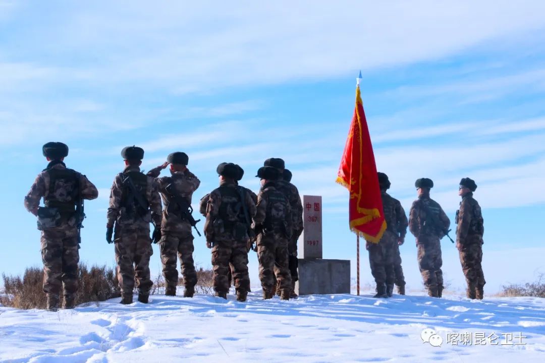 边疆兵记者,有请边防军人走上舞台
