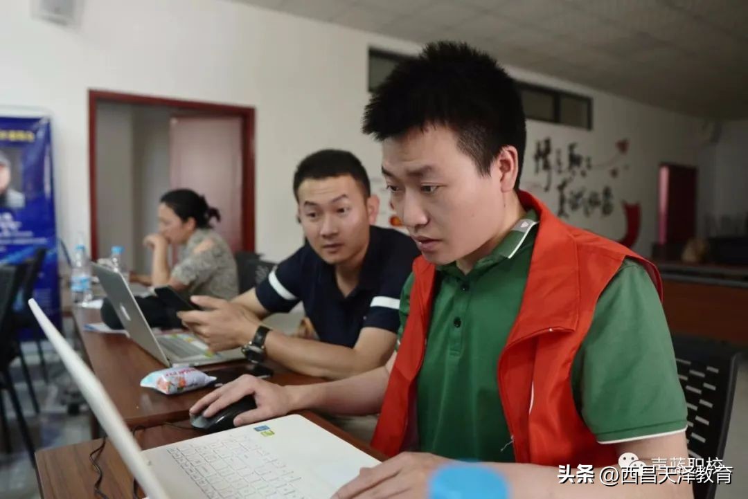 会东创业大赛第三天，路演PPT制作，自信源于完美备战