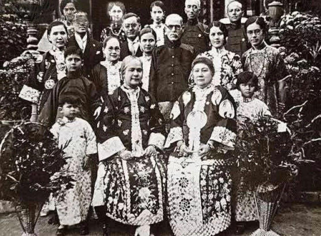 嫁给首富一直无子,麦秀英劝说表妹当妾,表妹连生10子成平妻