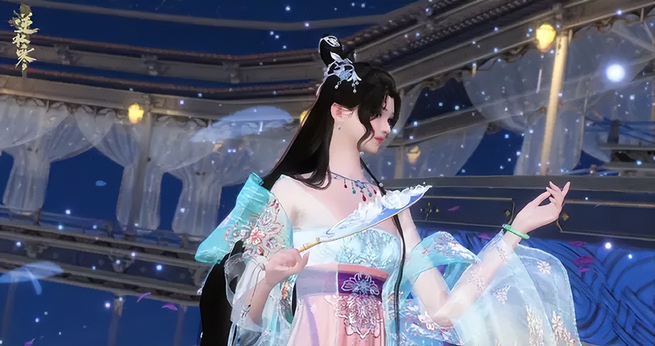 一万岁的蛇妖不要随便COS，这俩妹子没把持住试了下，结果出事了