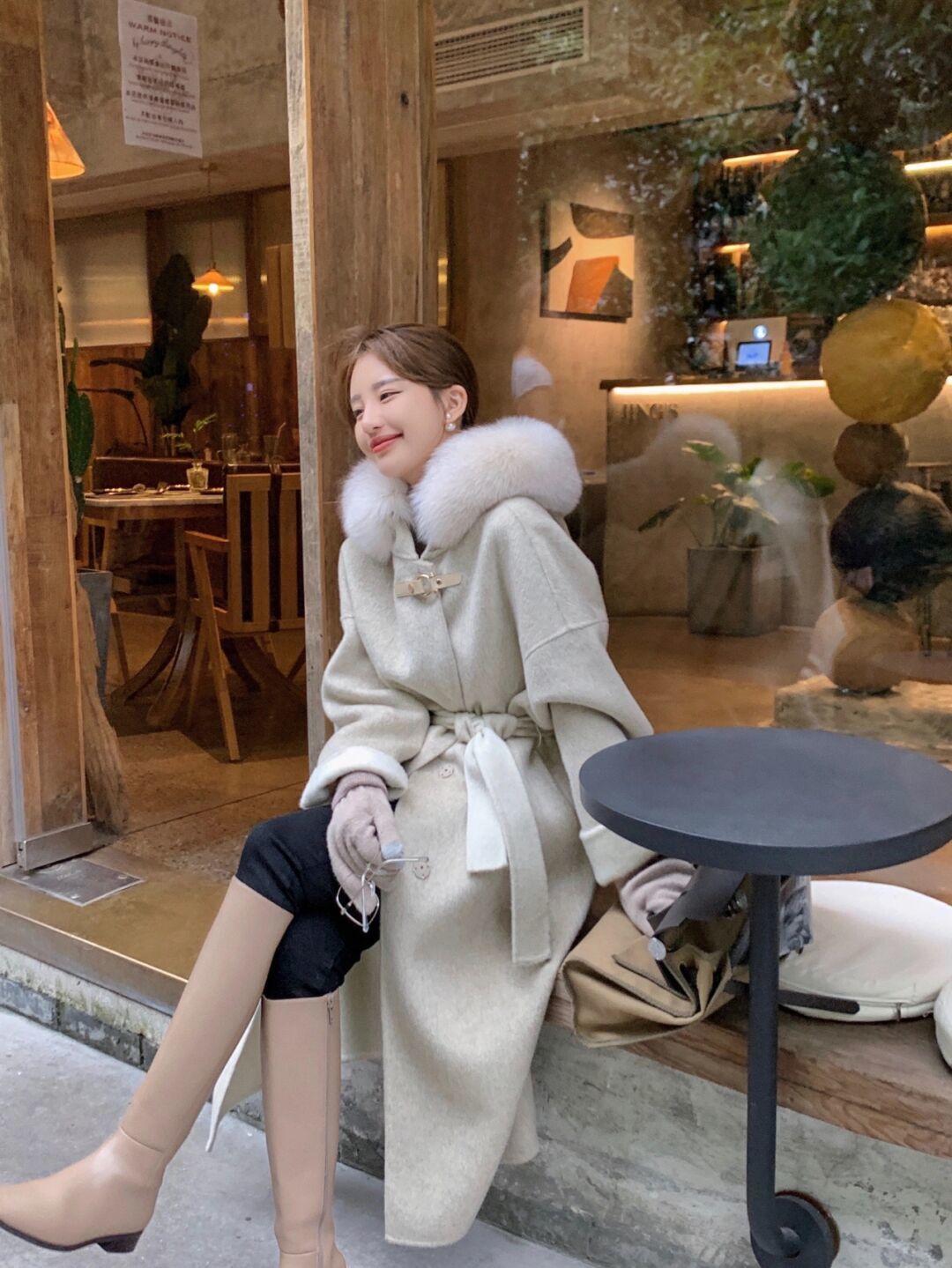 冬天穿什么大衣比较好看20岁,大衣穿搭怎么拍出韩剧女主的感觉
