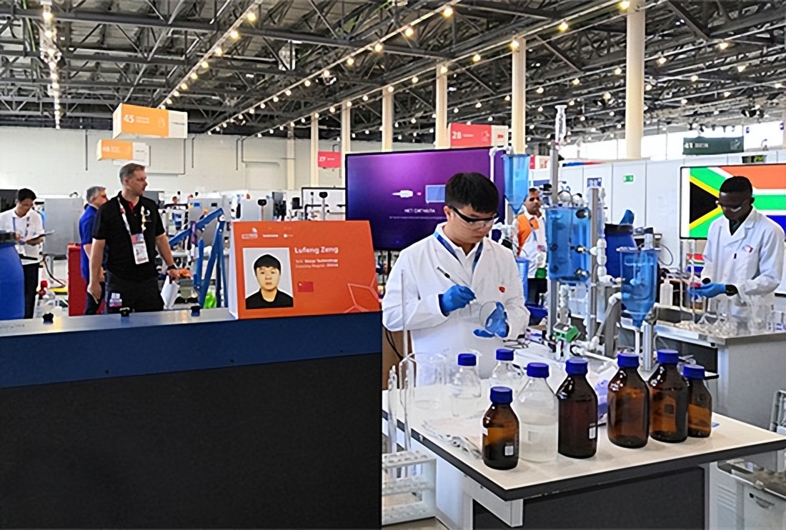 走进景德镇艺术职业大学,景德镇艺术职业大学教学管理