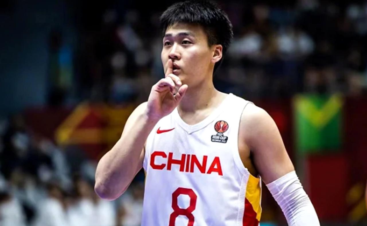 不要为狂胜而狂欢，50分的胜利来得太晚！男篮面临比赛残酷与鏖战