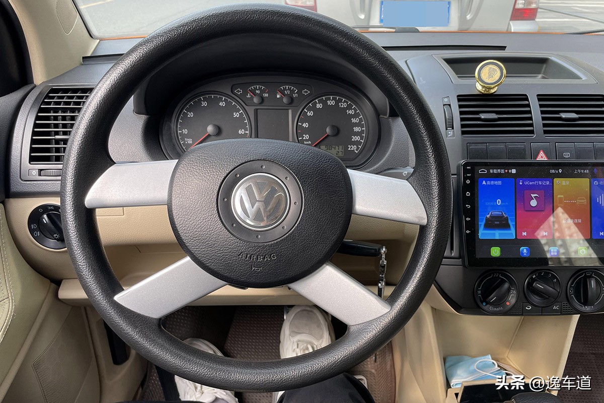 美女客户花2万买的代步车，这台09年的二手polo你觉得值吗？