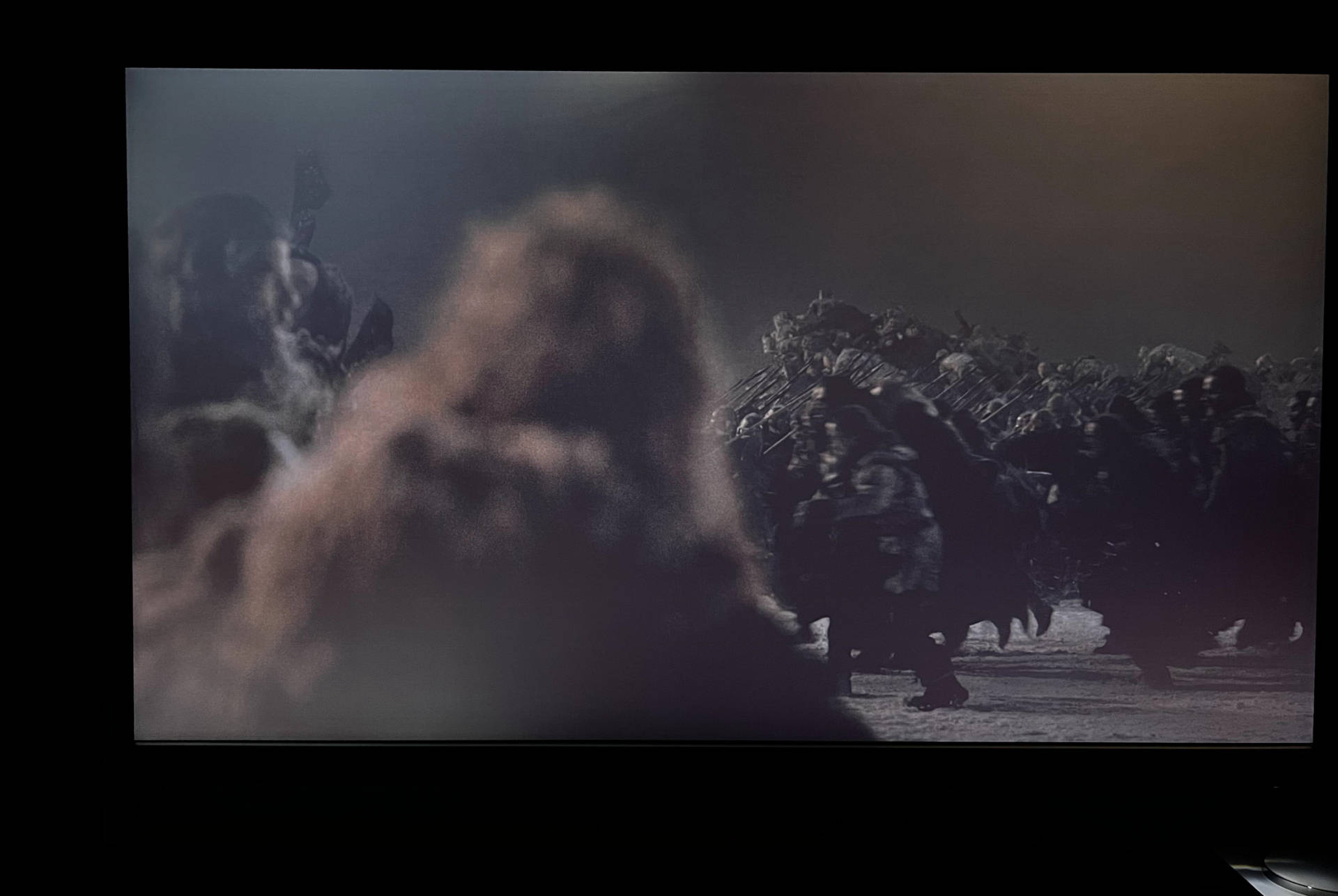 推荐一款24寸设计师专用显示器,机房显示器推荐