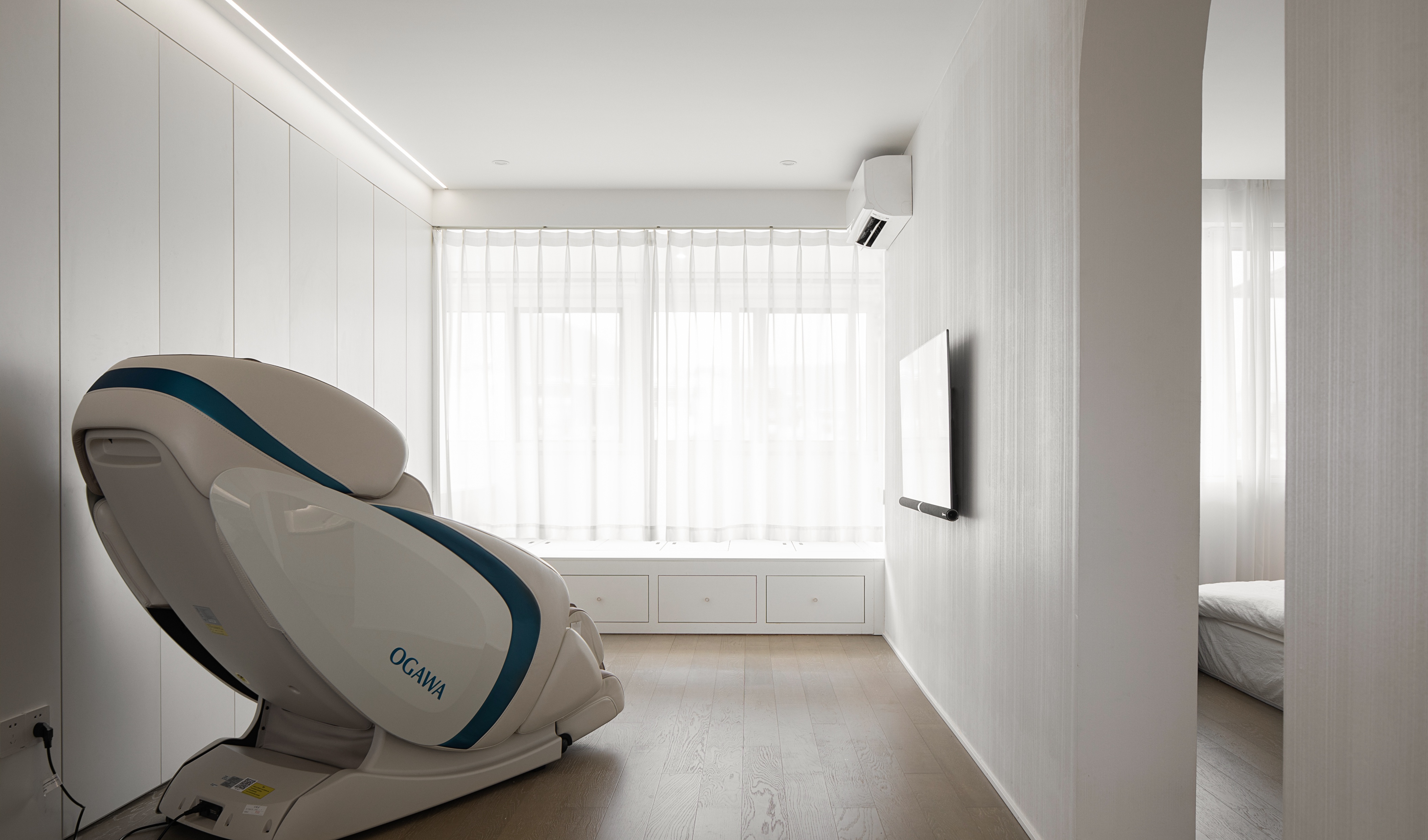 60平纯白极简独居室，原来这么减压