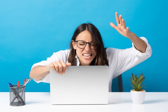 遇到爱骂人的领导该怎么回,遇到爱骂人的领导该怎么办