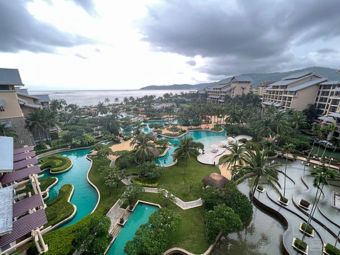 三亚万豪亚龙湾度假酒店入住,亚龙湾希尔顿度假酒店占地面积