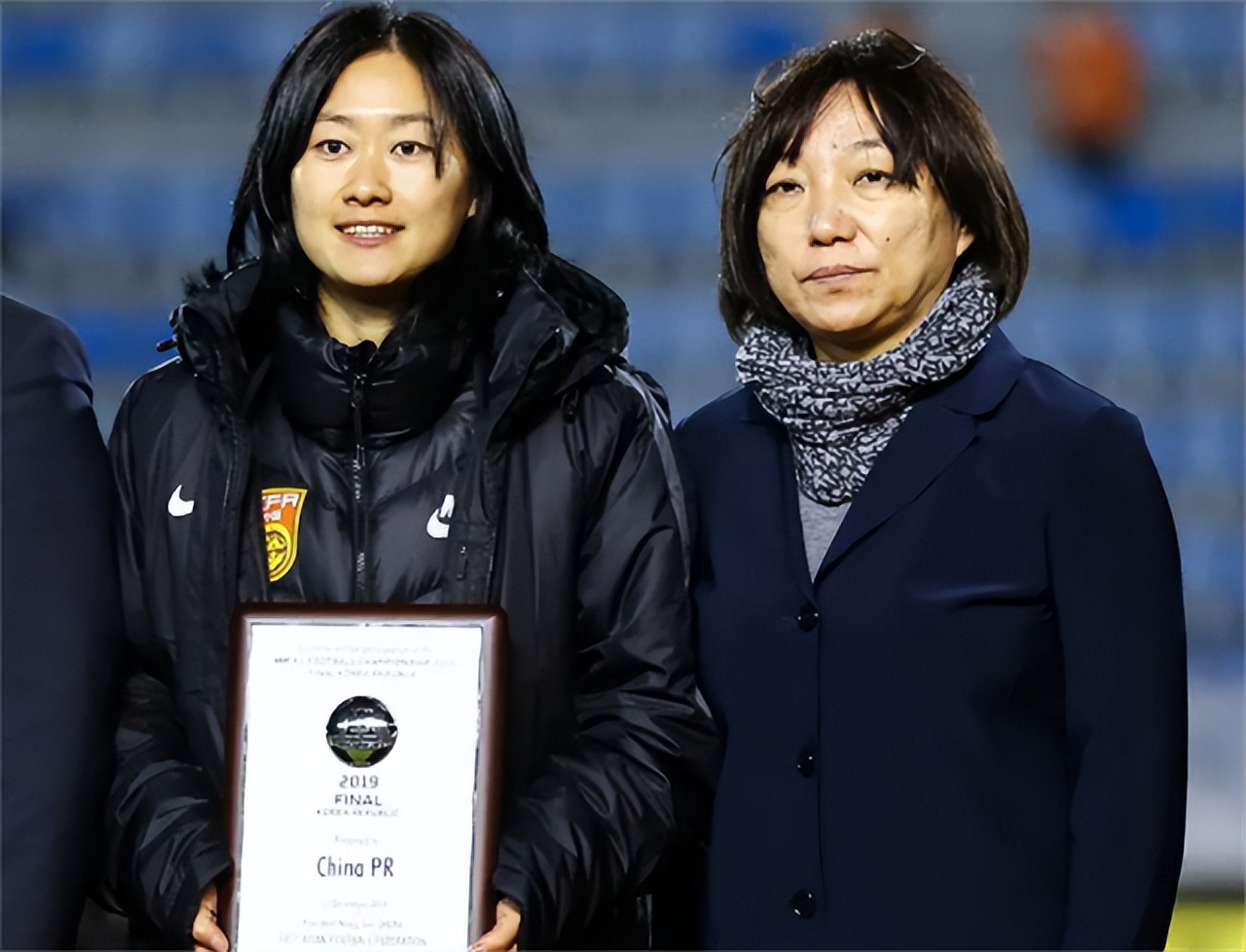 铿锵玫瑰孙雯：带伤书写女足辉煌，退役后担任中国足协副主席