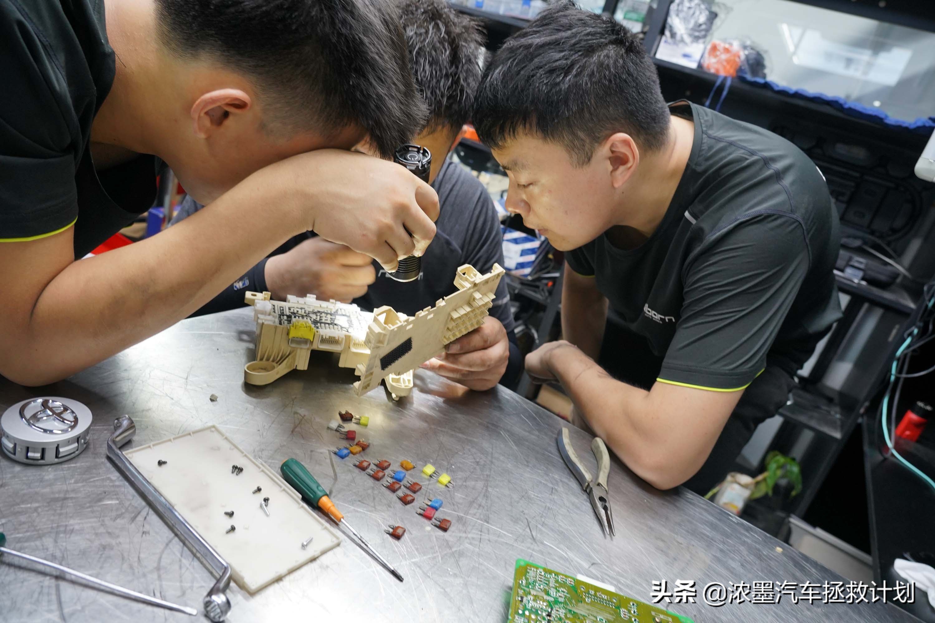 05款雷克萨斯ls430翻新修复,雷克萨斯ls430深度翻新解析