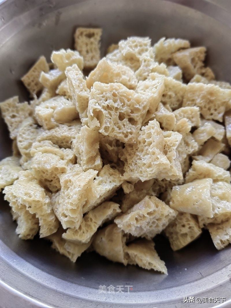 外面卖的凉皮是什么做的,外面买的凉皮还要煮吗