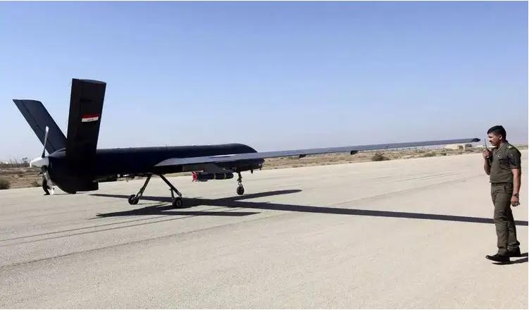 俄专家谈中国军事实力纪录片,俄专家研究武器