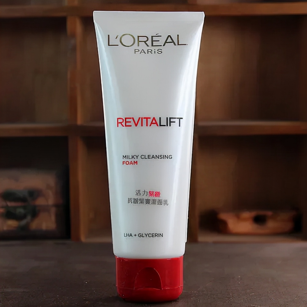 超高性价比的4款洗面奶推荐 (美白去油洗面奶推荐排行榜大牌)