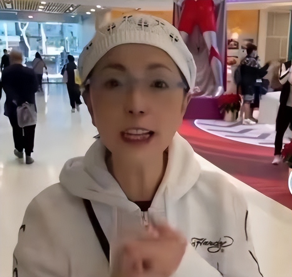 10位港星内地定居,10位定居内地的过气港星