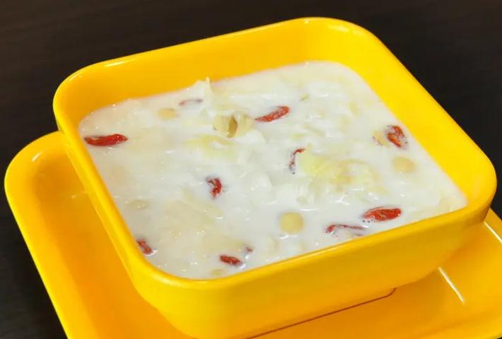 夏天出汗多吃什么肉最补身体,夏天出汗多吃什么食物补充