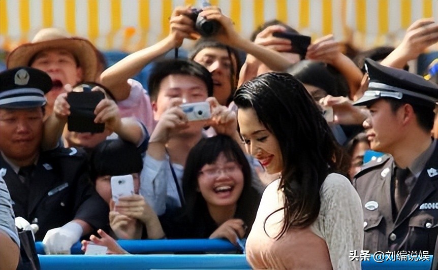 在中国，苍井空如此受欢迎？原因很现实。