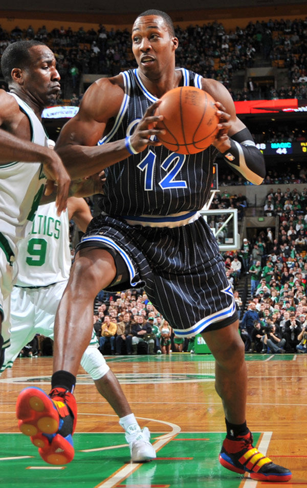 德怀特霍华德代言的球鞋,霍华德穿过的阿迪篮球鞋有哪些