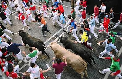 历史上的今天:7月7日【卢沟桥事变/西班牙奔牛节】