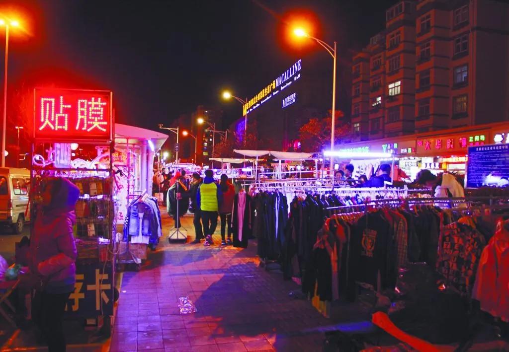 现在摆地摊怎么最赚钱,告诉你如何摆地摊赚钱