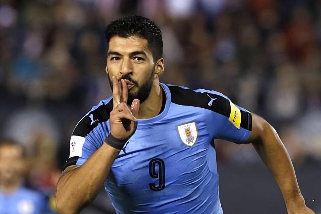 法国现役足球本泽马,当今足坛十大前锋本泽马霸榜